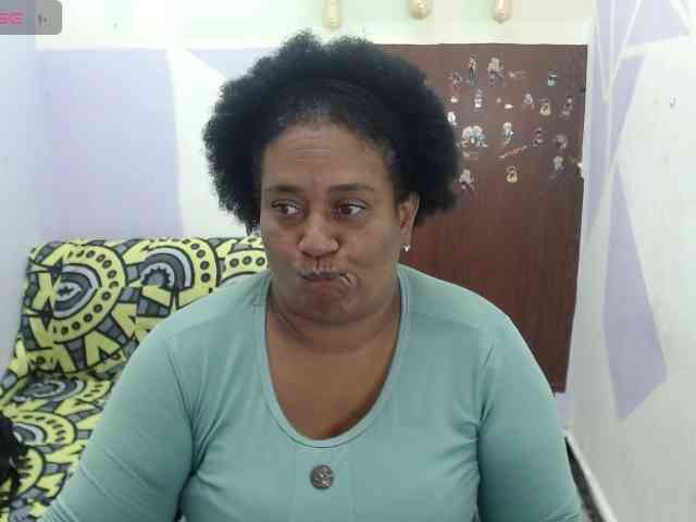 Sharonmercury webcam