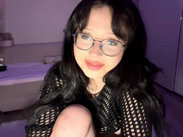 DominicaTkach's BongaCams show and profile