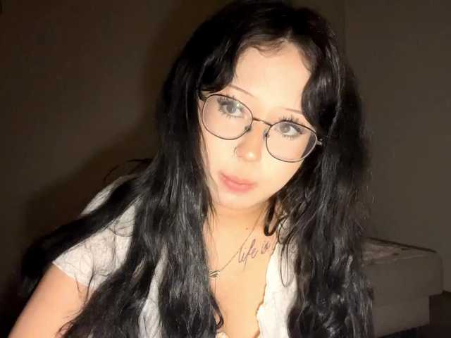 DominicaTkach's BongaCams show and profile