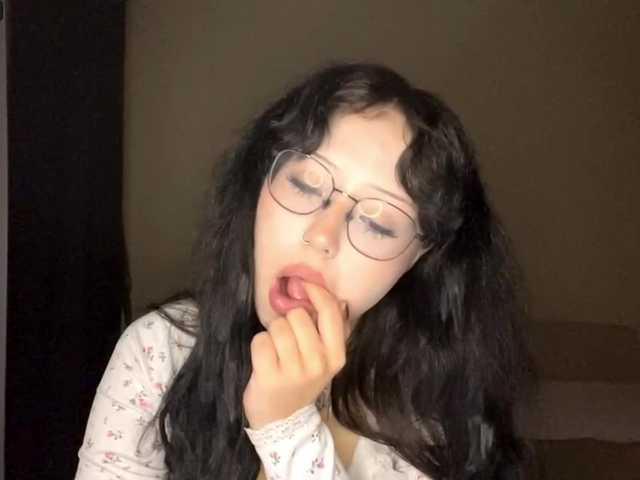 DominicaTkach's BongaCams show and profile