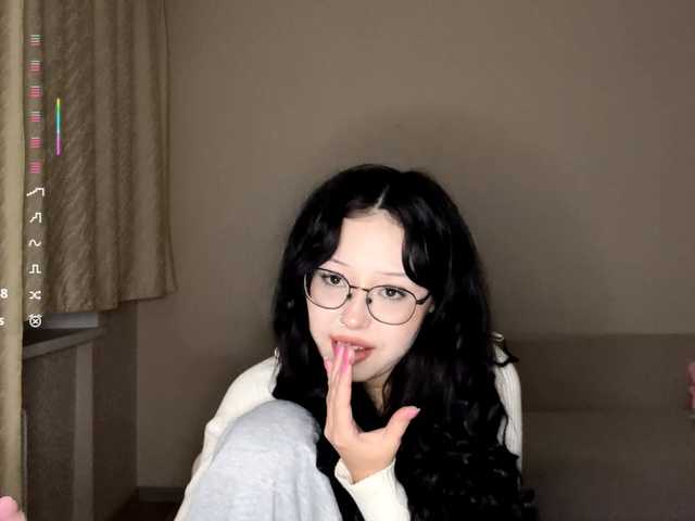 DominicaTkach's BongaCams show and profile