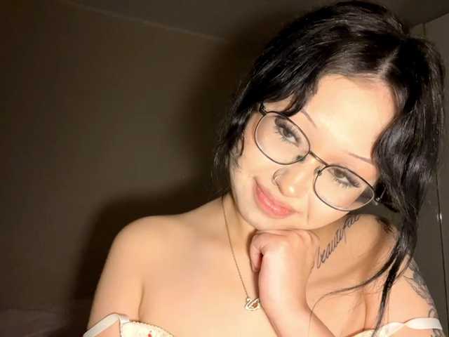 DominicaTkach's BongaCams show and profile