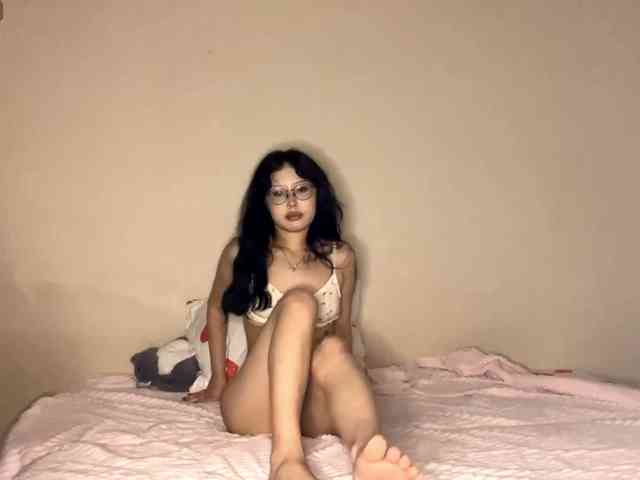 DominicaTkach webcam