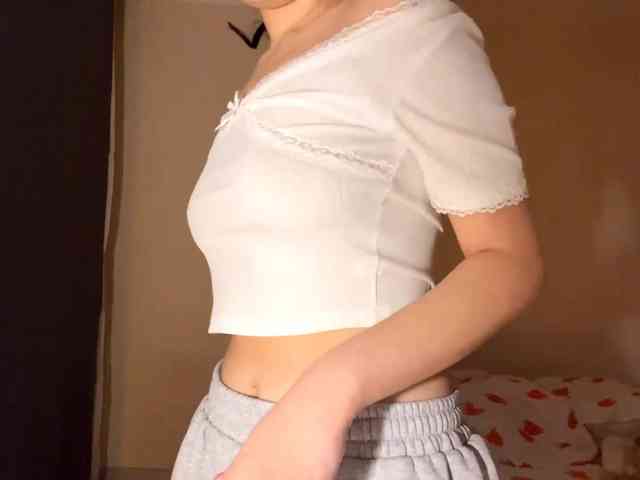 DominicaTkach webcam