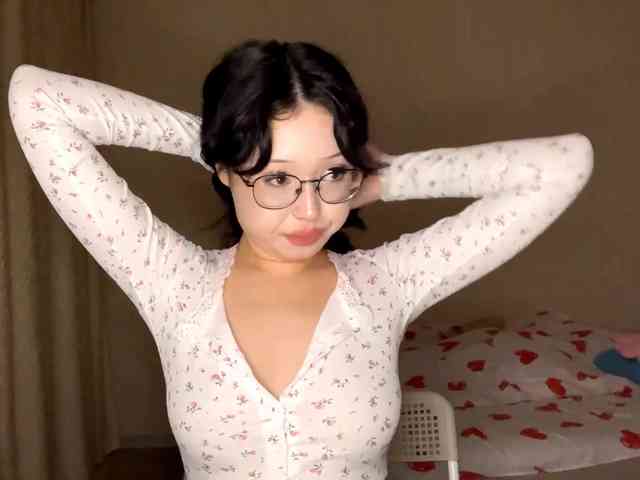 DominicaTkach webcam