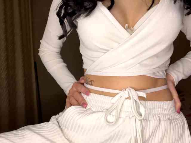 DominicaTkach webcam