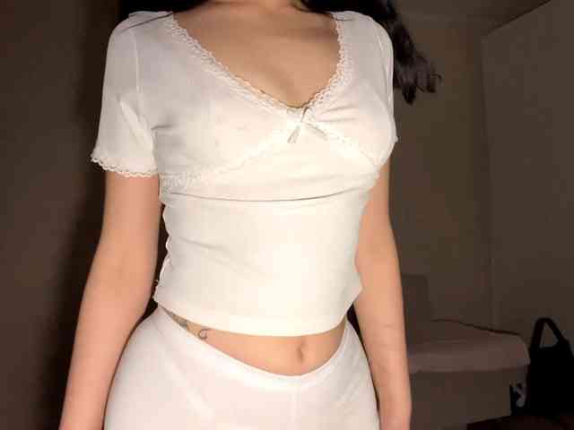 DominicaTkach webcam