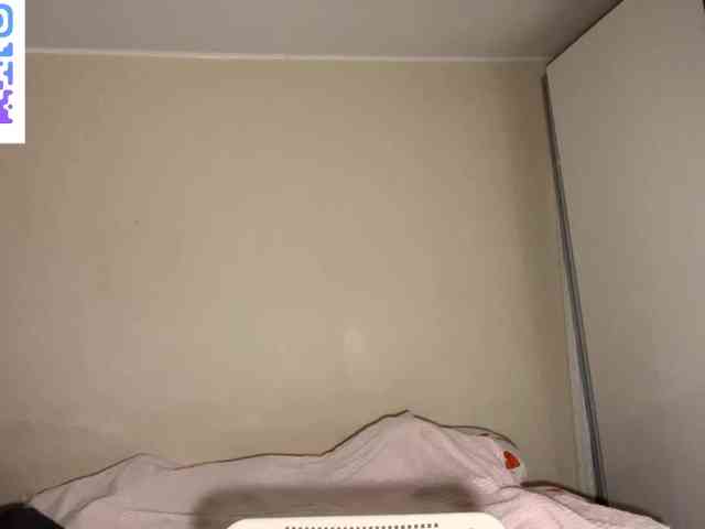 DominicaTkach webcam