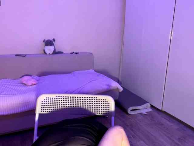 DominicaTkach webcam