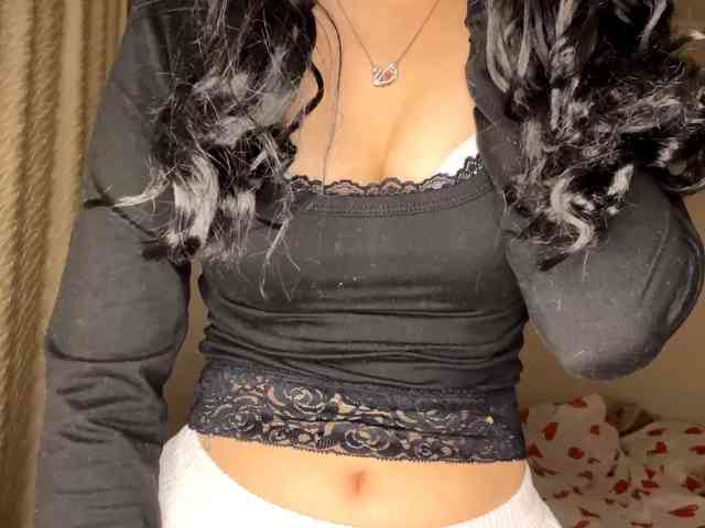 DominicaTkach webcam