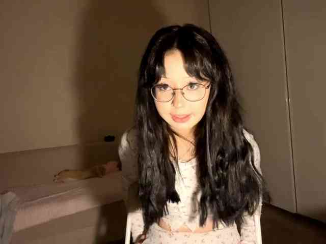 DominicaTkach webcam