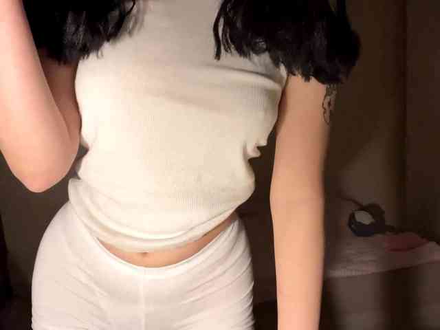 DominicaTkach webcam