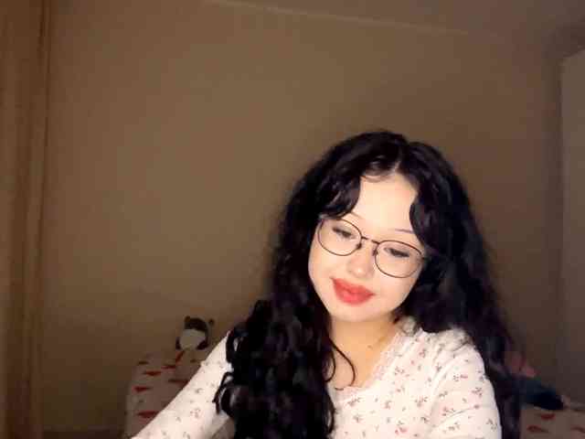 DominicaTkach webcam