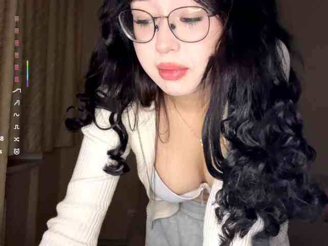 DominicaTkach webcam