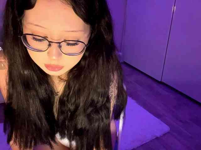 DominicaTkach webcam