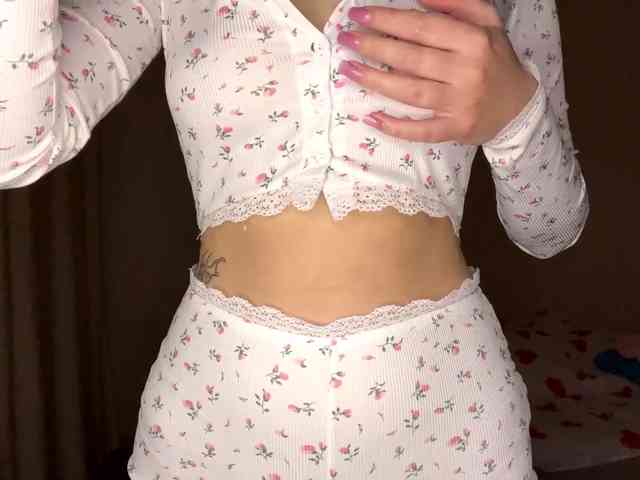 DominicaTkach webcam