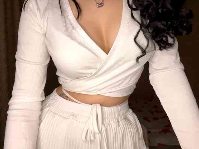 DominicaTkach webcam