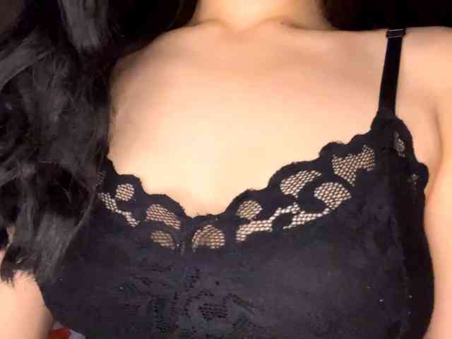 DominicaTkach webcam