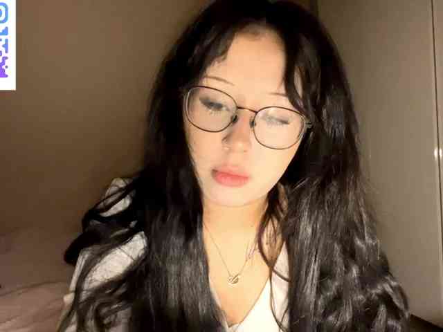 DominicaTkach webcam