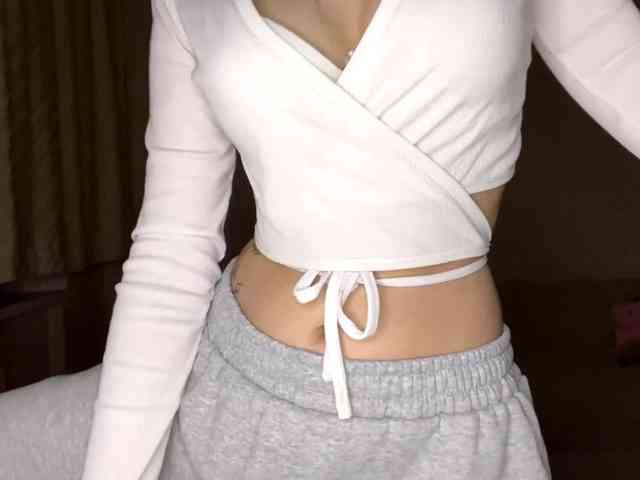 DominicaTkach webcam