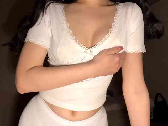 DominicaTkach webcam