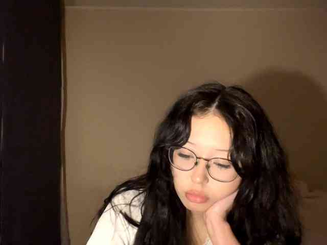 DominicaTkach webcam