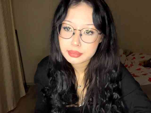 DominicaTkach webcam