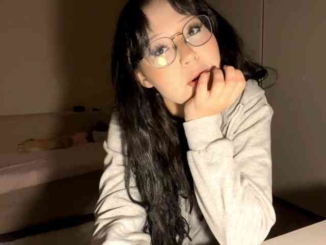 DominicaTkach webcam