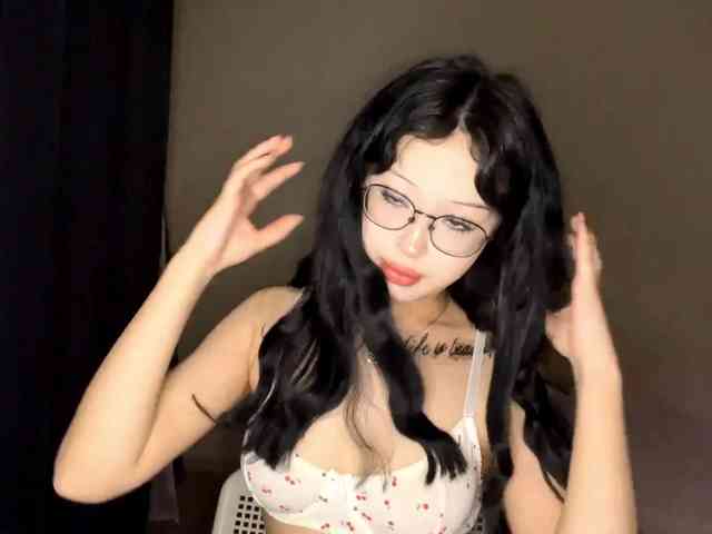 DominicaTkach webcam