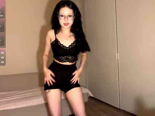 DominicaTkach webcam