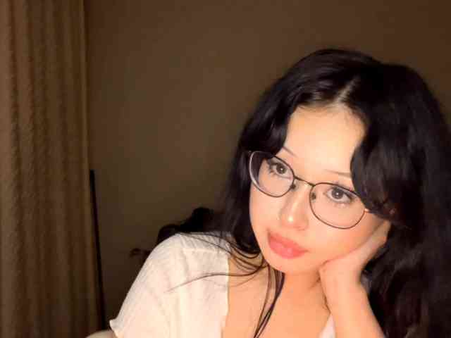 DominicaTkach webcam