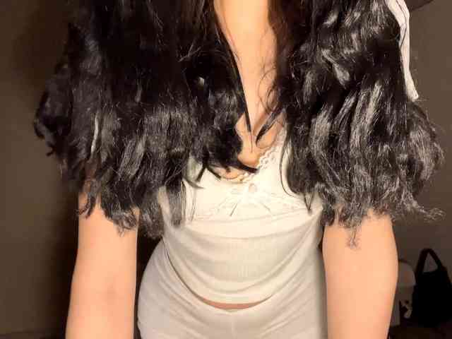 DominicaTkach webcam