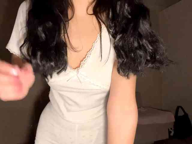 DominicaTkach webcam