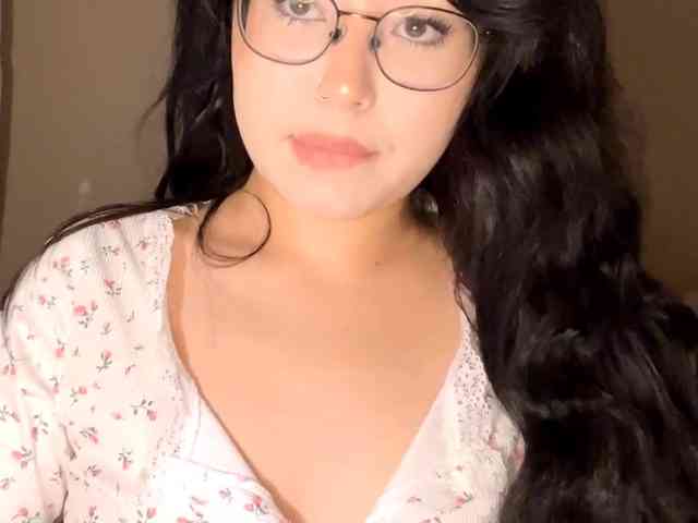 DominicaTkach webcam