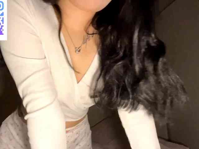 DominicaTkach webcam