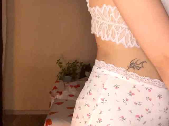 DominicaTkach webcam