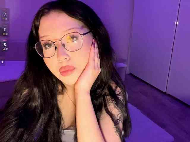 DominicaTkach webcam