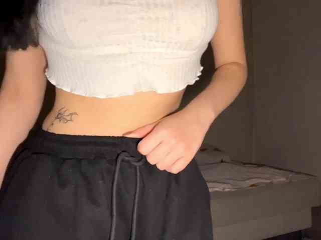 DominicaTkach webcam