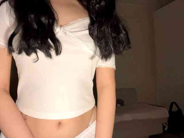 DominicaTkach webcam