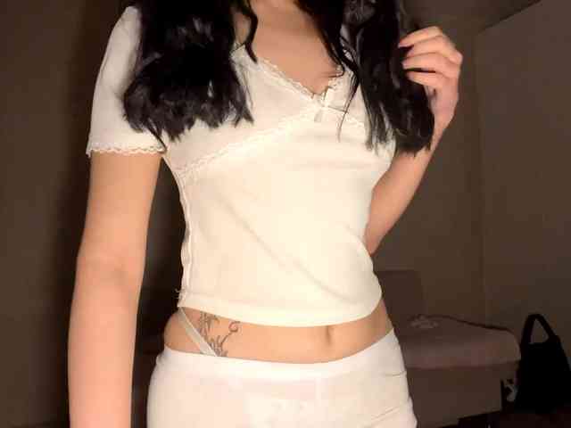 DominicaTkach webcam