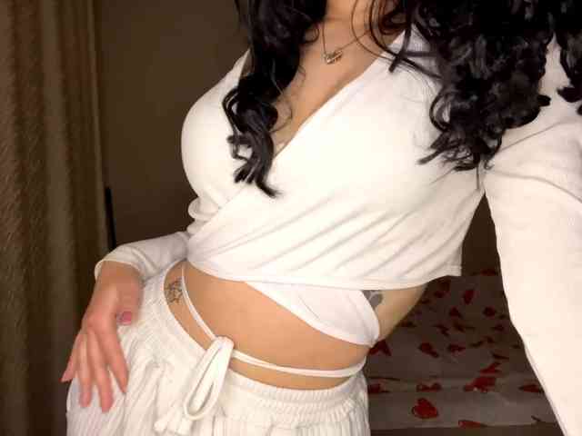 DominicaTkach webcam