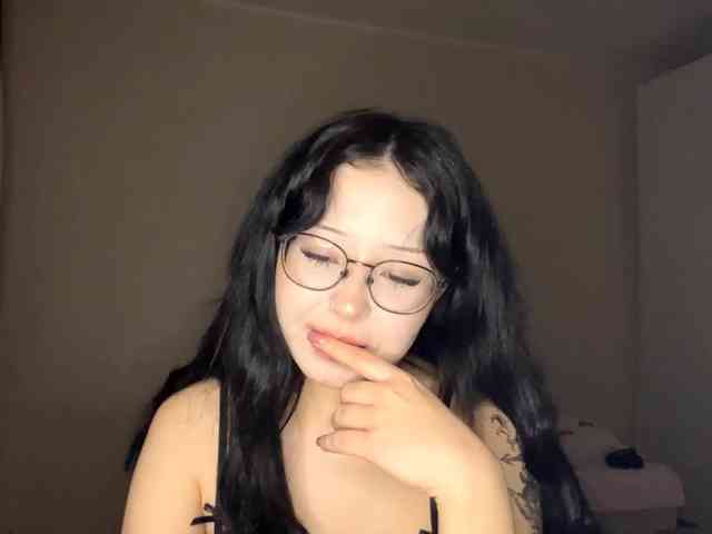 DominicaTkach webcam