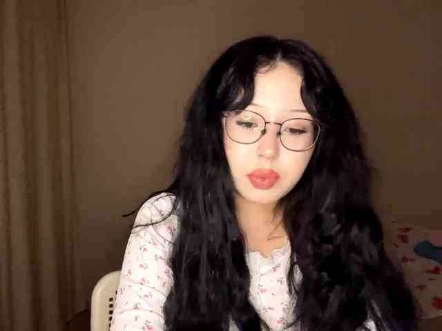 DominicaTkach webcam