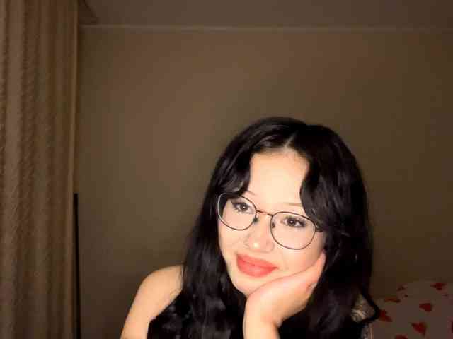 DominicaTkach webcam