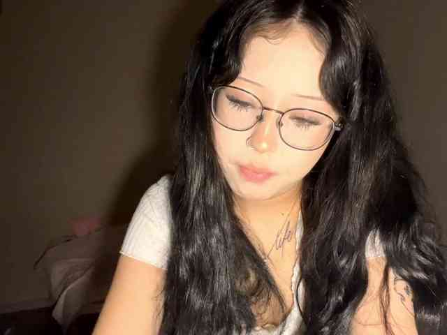 DominicaTkach webcam