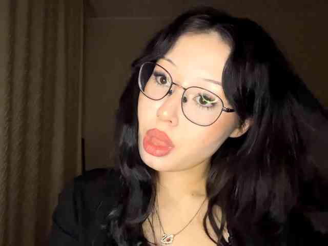 DominicaTkach webcam