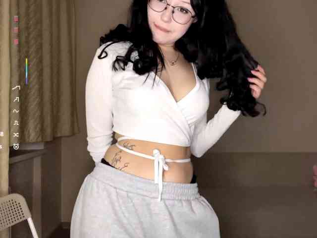 DominicaTkach webcam