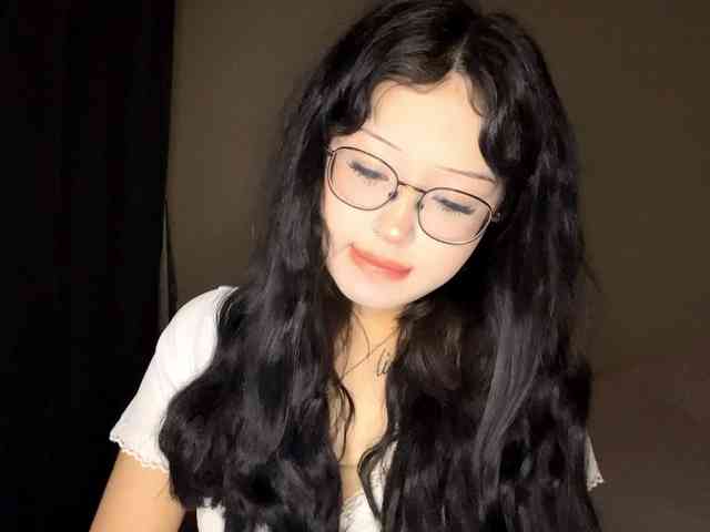 DominicaTkach webcam