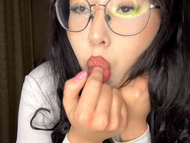 DominicaTkach webcam