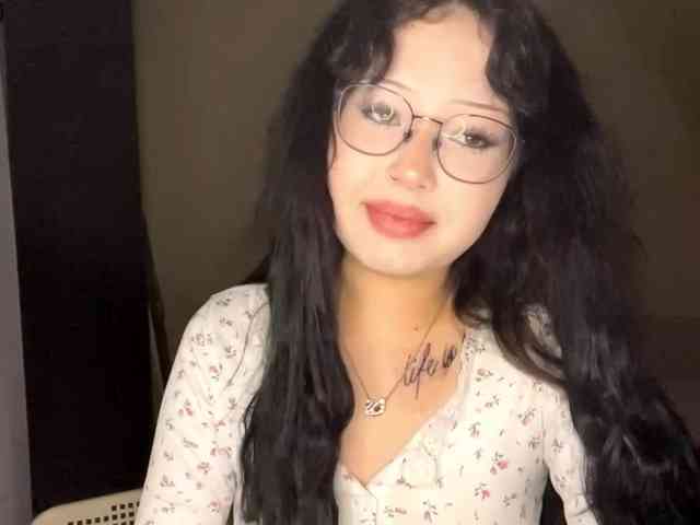 DominicaTkach webcam